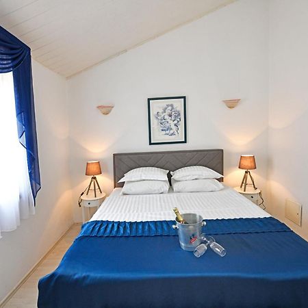 Apartments Villa Herak Porec Exterior photo