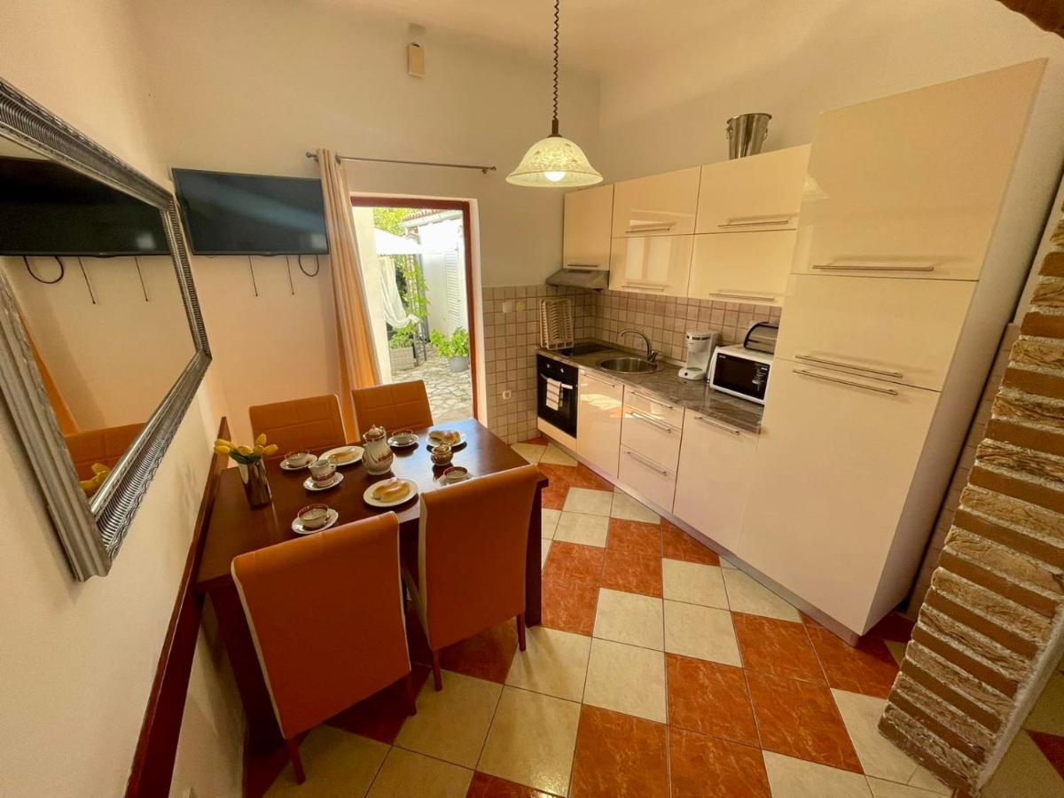 Apartments Villa Herak Porec Exterior photo